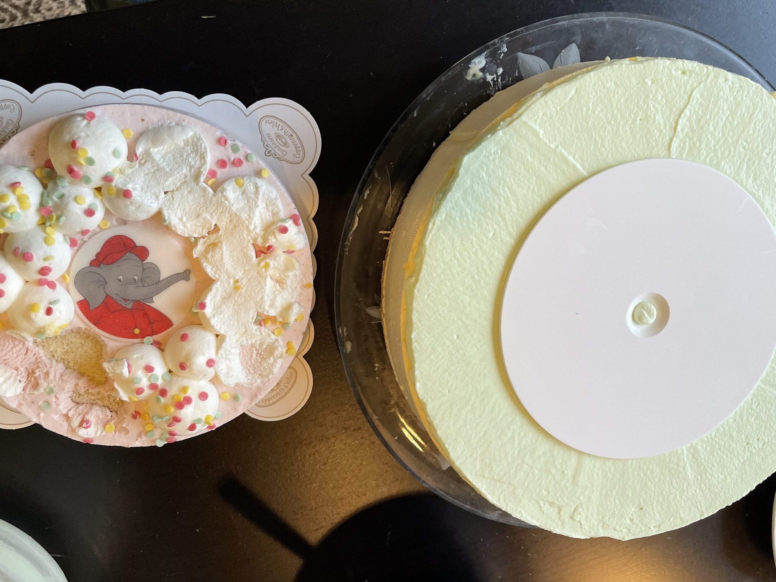 tortendübel zwei-stöckige torte selbermachen platte